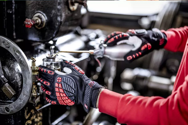Mechanical Gloves